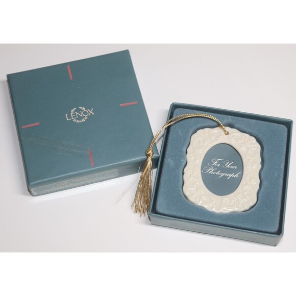 Lenox Georgian Picture Frame Christmas Ornament With Box - Picture 1 of 8